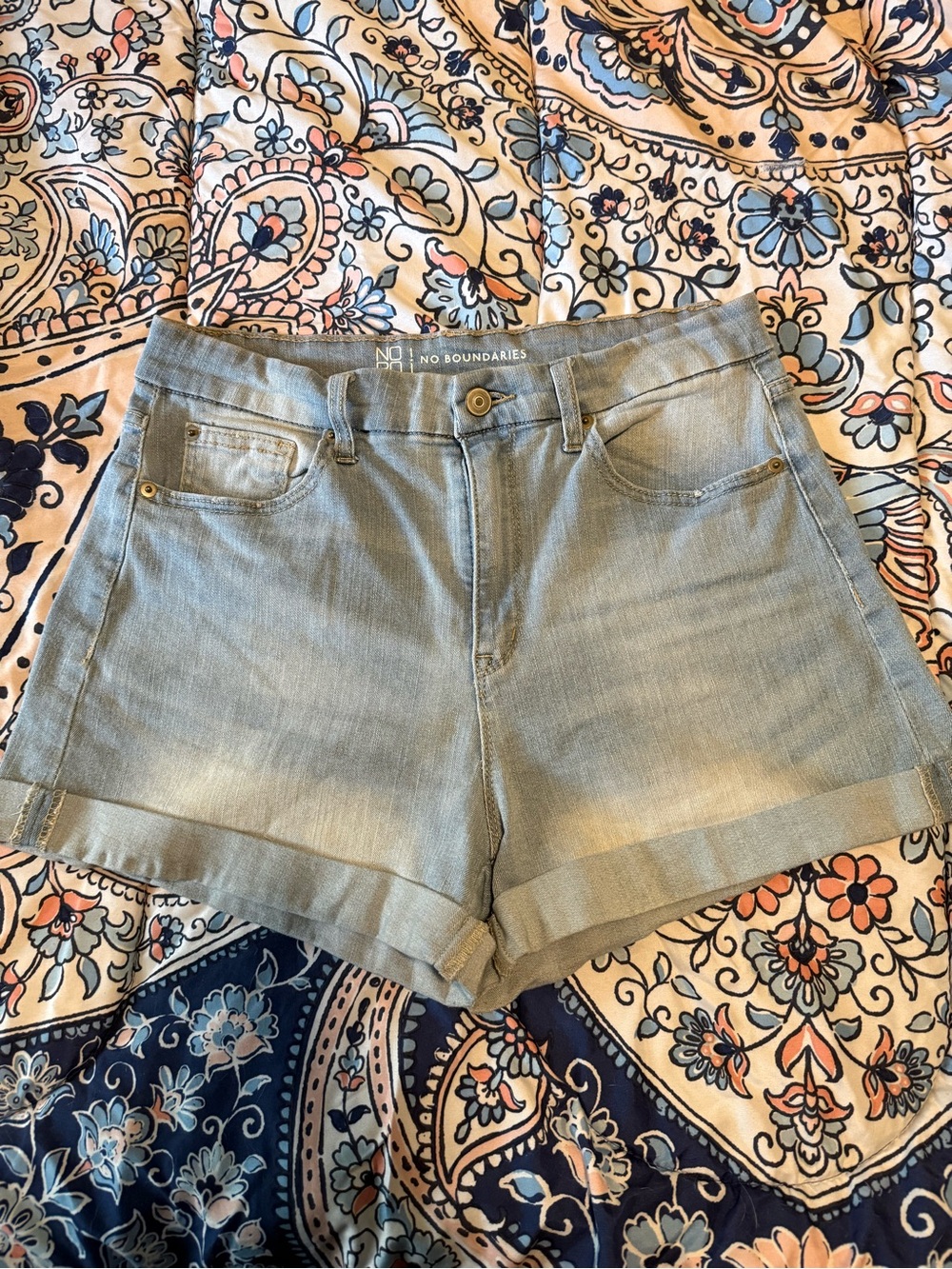 No Boundaries Faded Light Blue Denim Roll-Cuff Shorts
